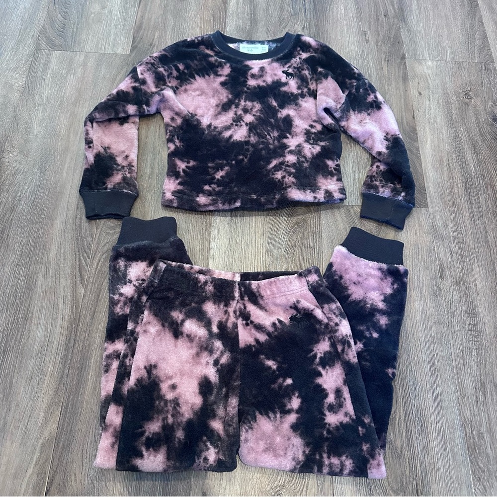 Abercrombie girls tie dye matching pajama set